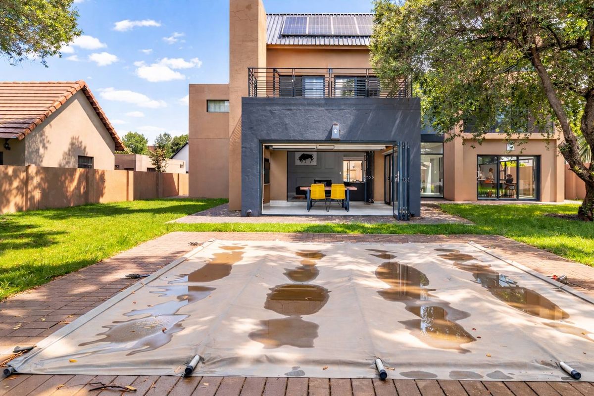 Beautiful Family Home in Leloko Lifestyle Estate - Photo 2
