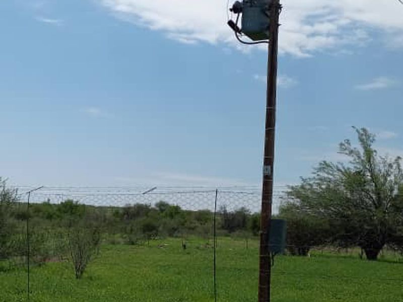 Discover the perfect blend of tranquillity and functionality with this expansive 7,800-hectare farm. - Photo 6