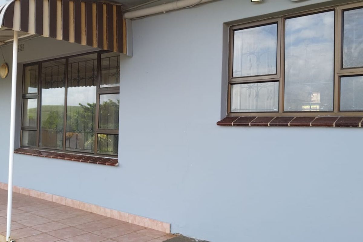 Newly Painted 4 Bedroom, 4 Bathroom House for Rent. - Photo 5