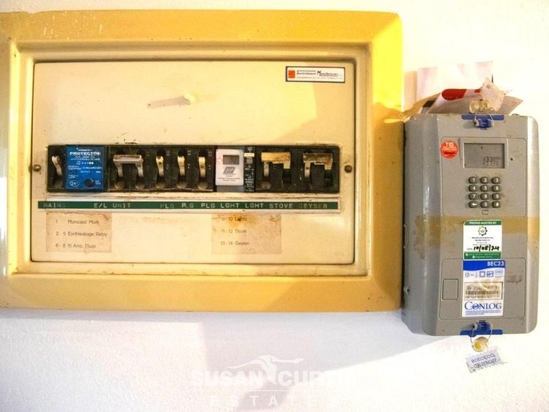 Blend of Classic & Modern - Photo 10