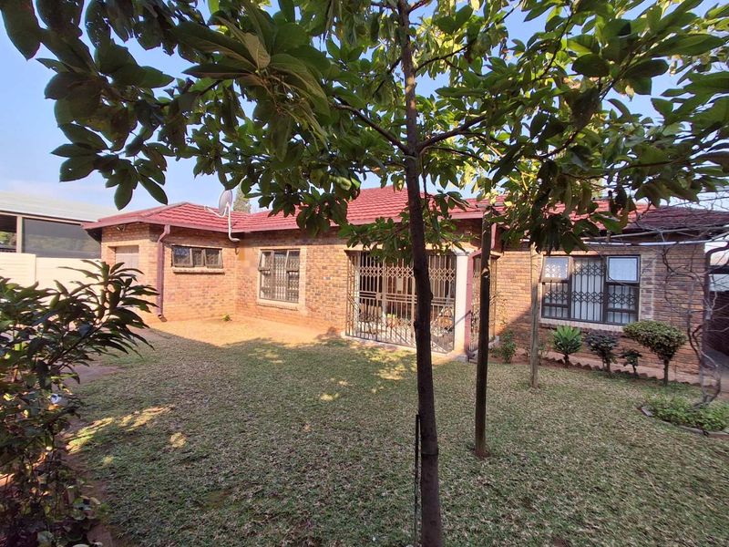 Three bedrooms house for sale in Mountain View - Photo 2