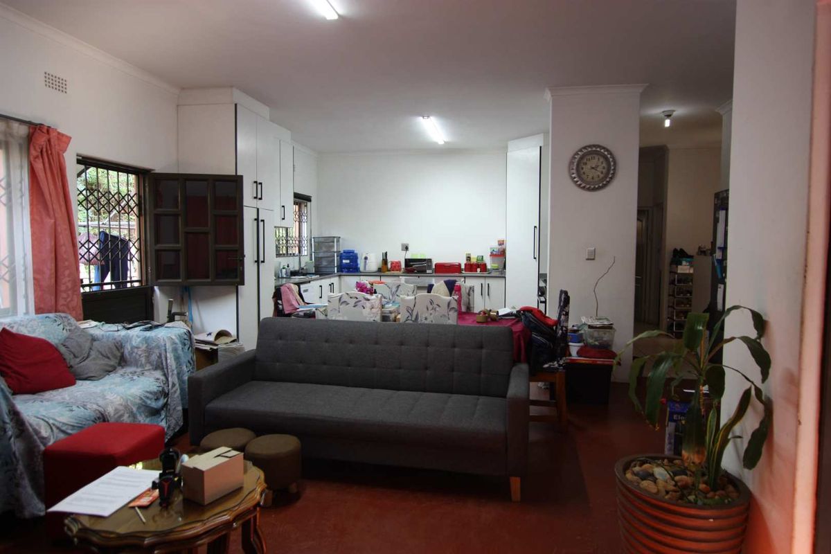 3 Bedroom 2 Bathroom home for rental in Parkhill - Photo 5