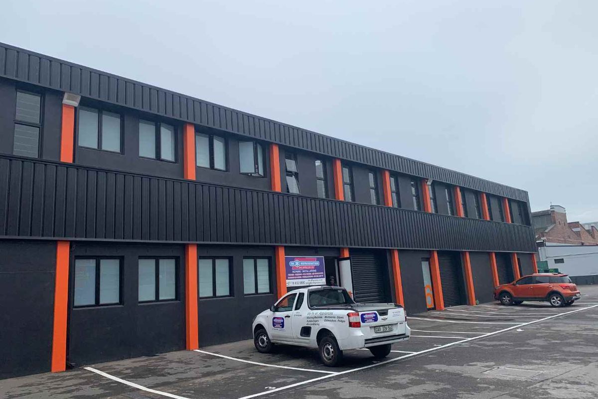 Unique 1ST Floor Opportunity - Act Fast - Photo 2