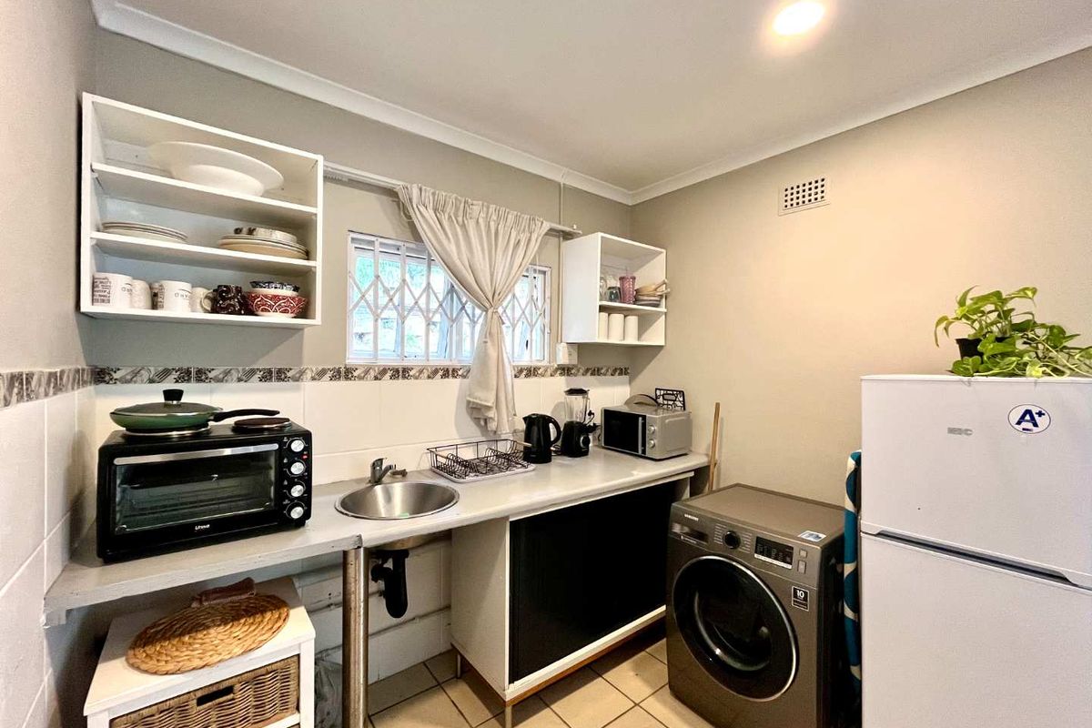 Hidden Gem in Westriding | Charming 2-Bedroom Freestanding Home - Photo 3