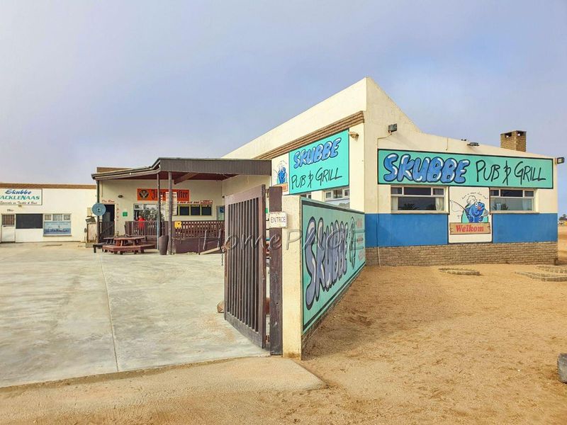 Retail Building and Running Concern, Henties Bay:  SKUBBE BAR IS FOR SALE - Photo 4
