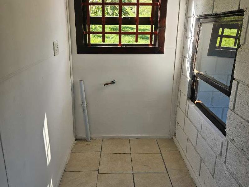Charming 1-bedroom Farm Cottage for Lease on a farm in Van Staden’s River East - Photo 10