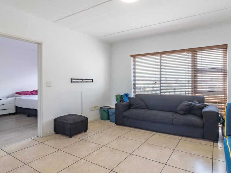 Comfortable 2-Bedroom, 1-Bath Apartment – Ideal Everyday Living - Photo 7