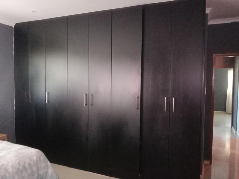 FOR SALE: Spacious 3 bedrooms house for sale in Arandis, Selling price N$900,000 cost excluded (Negotiable), Erf size 480 m2, - Photo 5