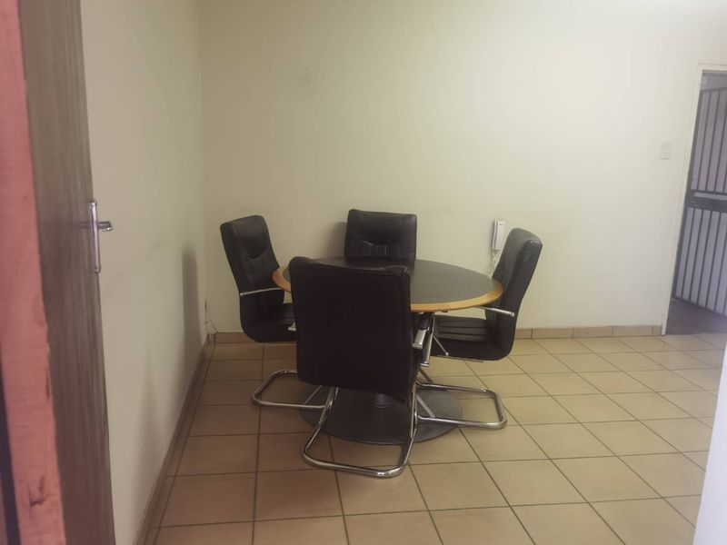 Commercial property for sale in monument road kempton park - Photo 6