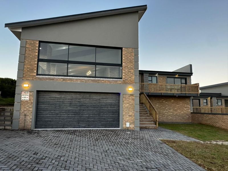Modern 3 Bedroom Duet in Dana Bay for Sale - Photo 2