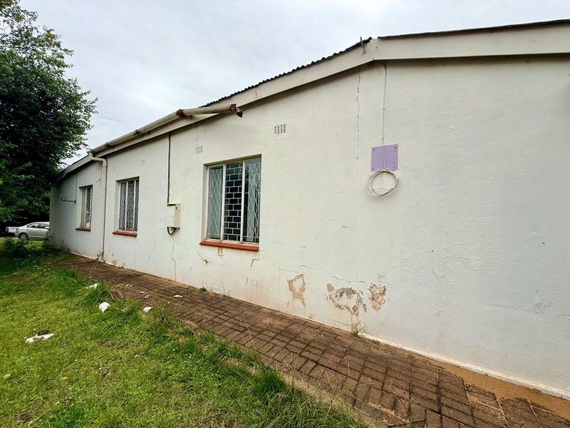 4 bedroom house for sale in Vryheid - Photo 4