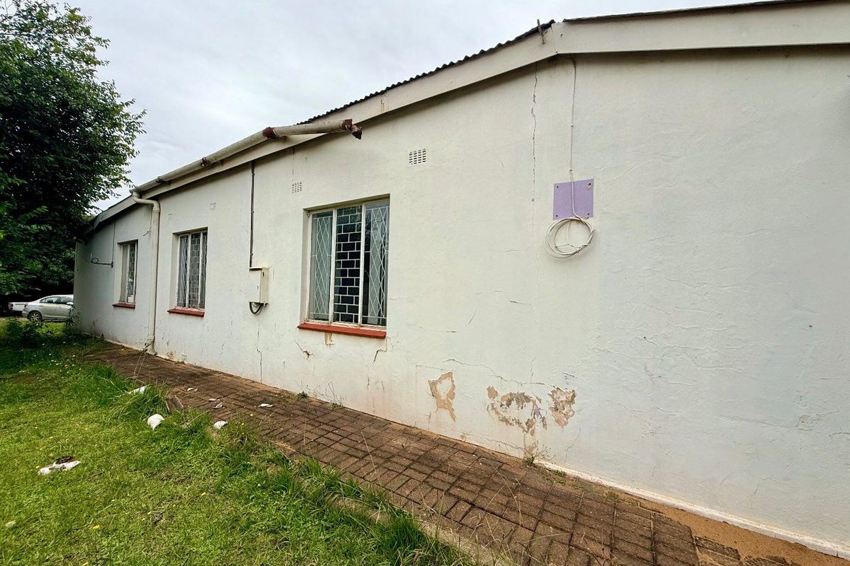 4 bedroom house for sale in Vryheid - Photo 4