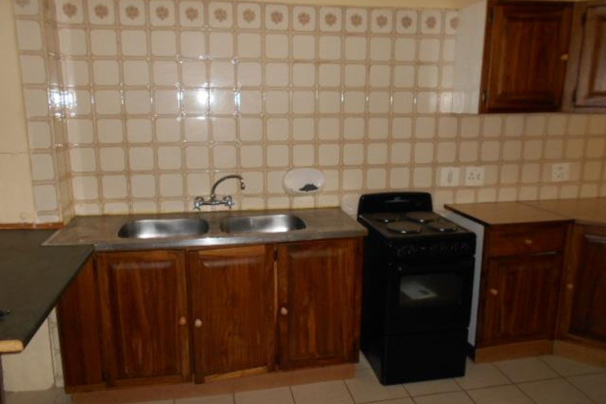 2 Bed, 1 Bath Apartment to rent - Photo 5