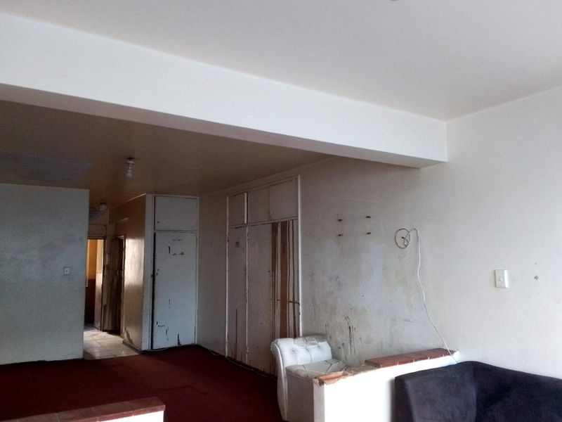 1 Bedroom Apartment / Flat for Sale in South Beach! - Photo 3