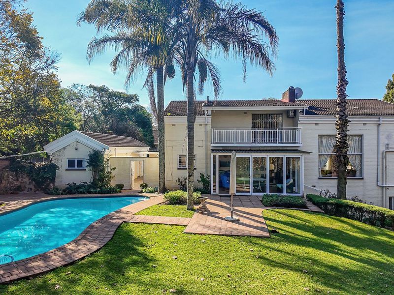 Stately Family Home with Separate Cottage in Greendale, Howick - Photo 4