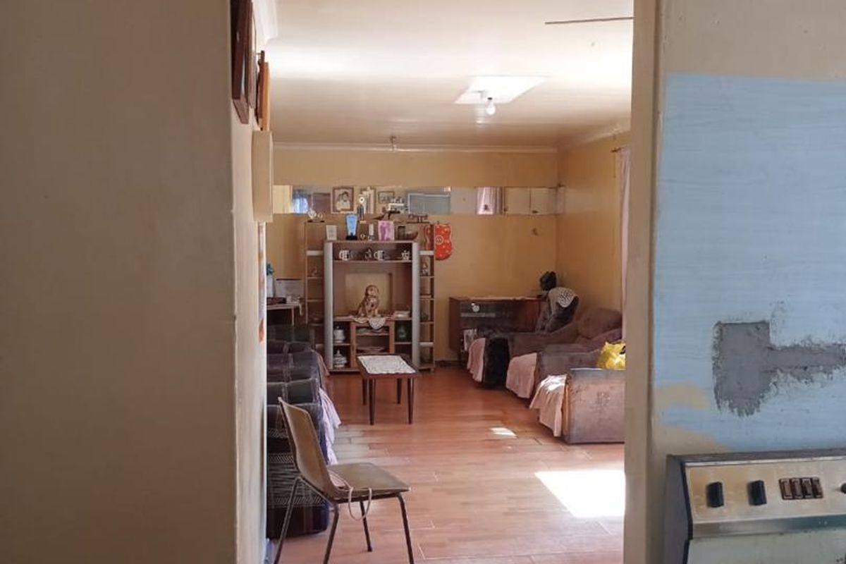 4 Bedroom House for Sale in Dennemere - Photo 5