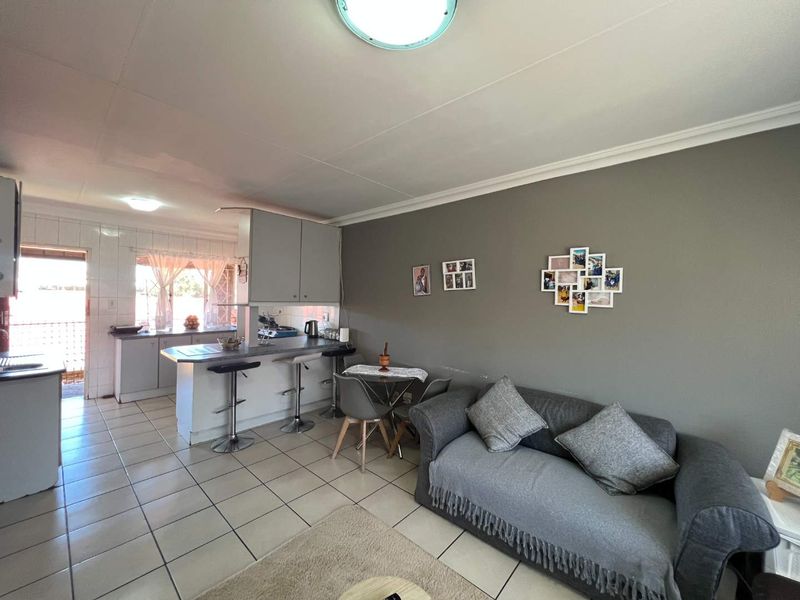 Ideal Family Apartment for Rent - Photo 10
