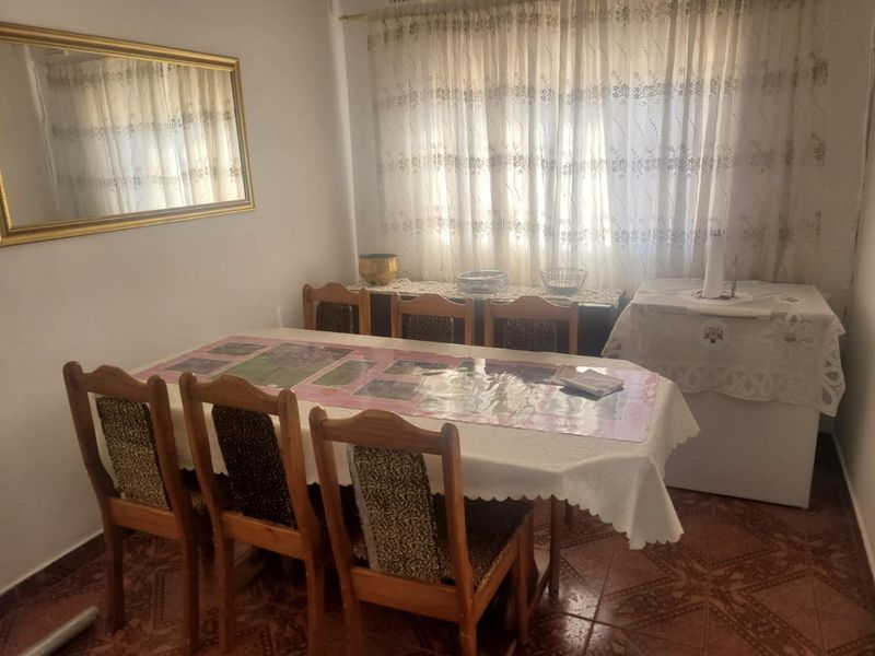 2-Bedroom Rental with 3 Parking Spaces in Arena Park - Photo 4