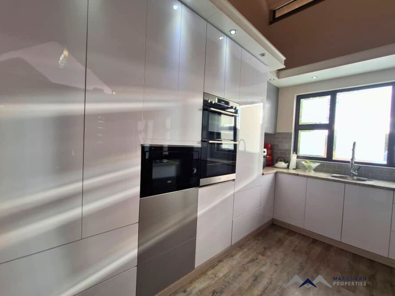 Perfect Family Home at Omeya Golf Estate - Photo 6