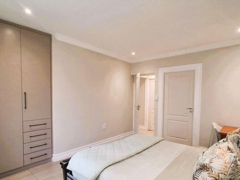 Timeless Elegance Meets Secure Estate Living - Photo 10