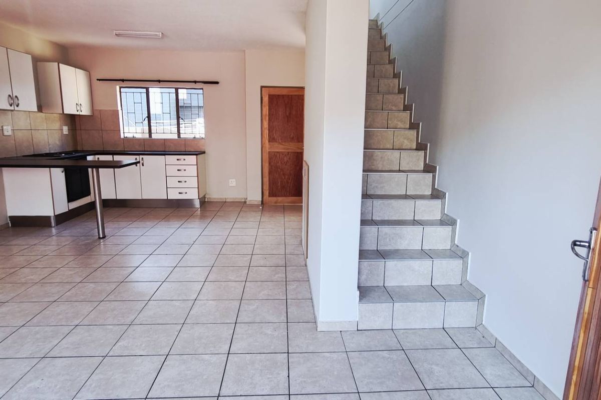 Khomasdal 2 bedroom townhouse - Photo 4