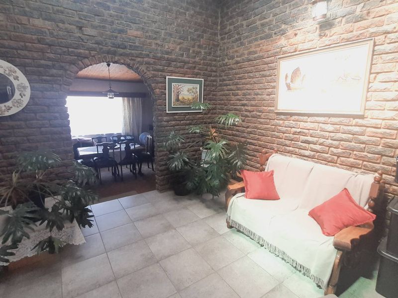 "Explore 9.5 Hectares with Majestic Magalies Views!" - Photo 5