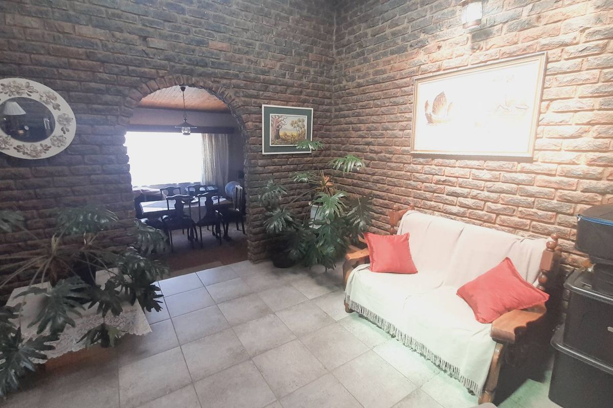 "Explore 9.5 Hectares with Majestic Magalies Views!" - Photo 5