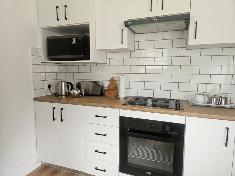 3 Bedroom Unfurnished - Sandbaai - Now available ! - Photo 2