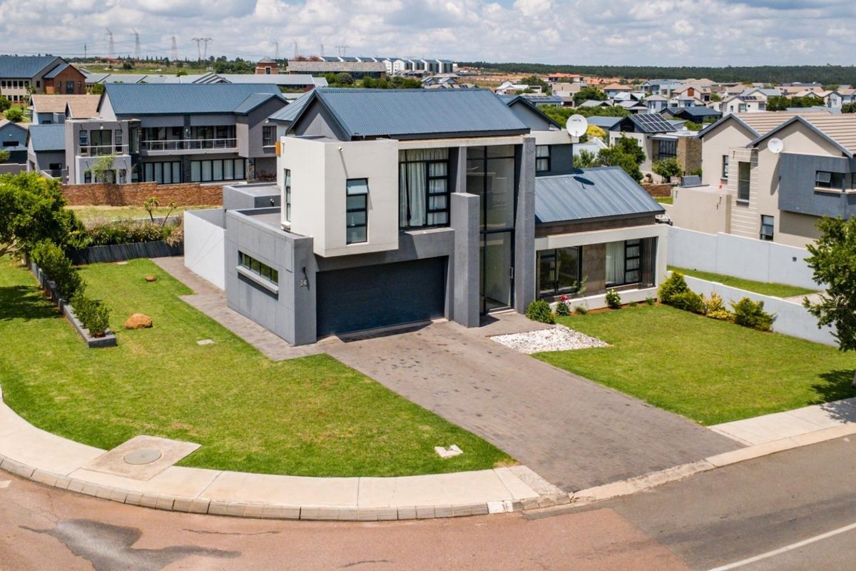 3 Bedroom for Sale , - Photo 3