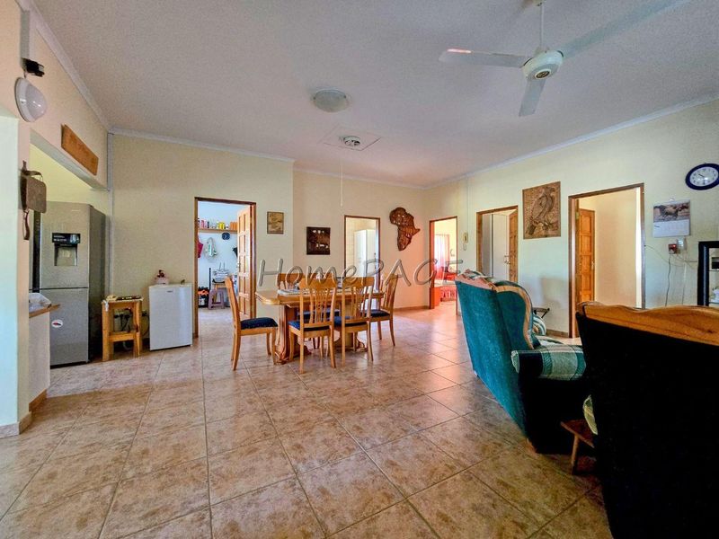 Usakos:  Smallholding close to Town is for Sale - Photo 9