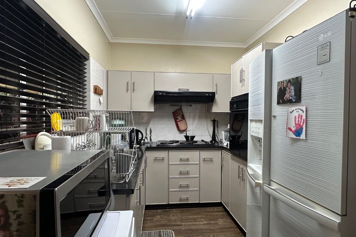 What an incredible opportunity to live in the beautiful Montana Park Renaissance Retirement Village! - Photo 4