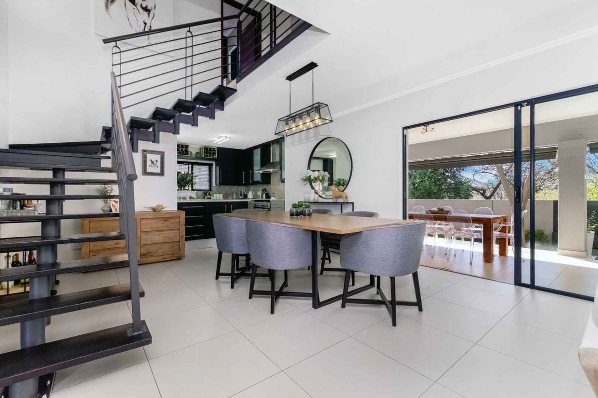 SECLUDED RESIDENCE IN HIGHLY SOUGHT AFTER, PICTURESQUE LOCATION - Photo 3