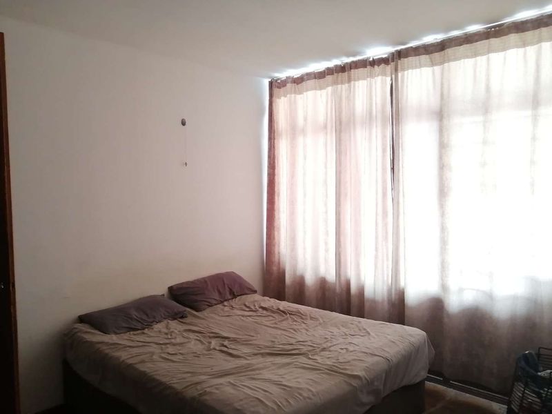 Prime Location in the Heart of Sunnyside! - Photo 5