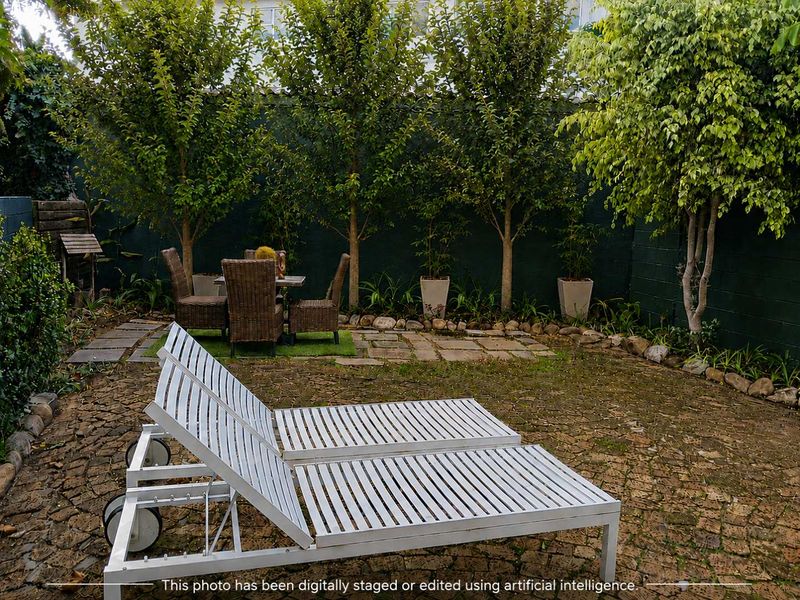 3 Bedroom Home in Rondebosch - Photo 3
