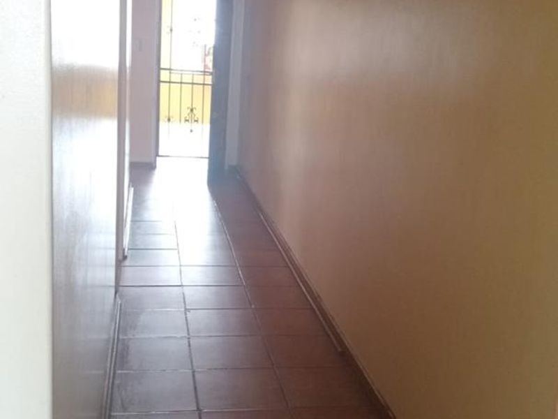 2 Bedroom Apartment for Sale in Forest Hill - Photo 5