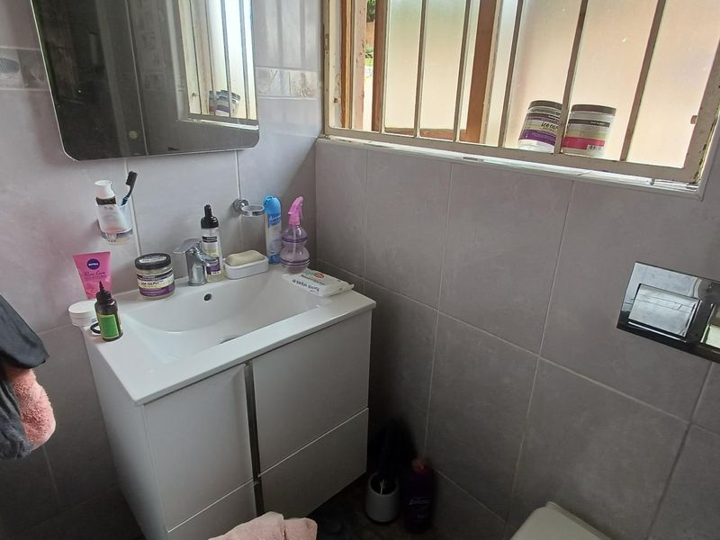 First wrung of the ladder - Photo 9