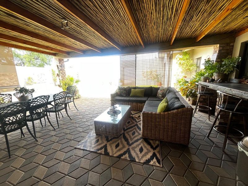 Rare find in Pioneers Park - Photo 9