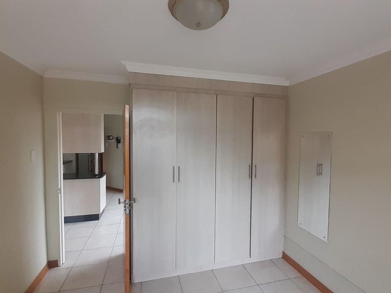 2 Bedroom to rent in Hatfield - Photo 9