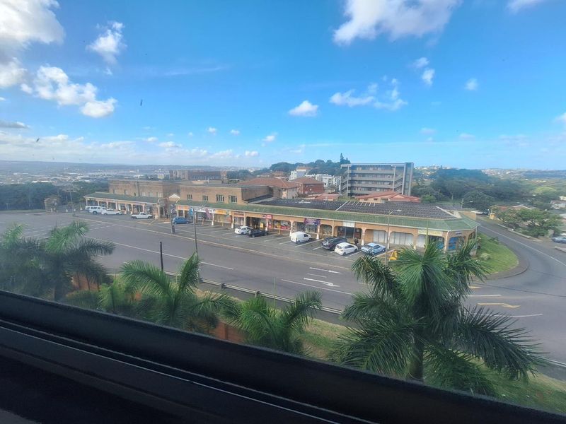 Super Duper Family Duplex !! - Photo 2