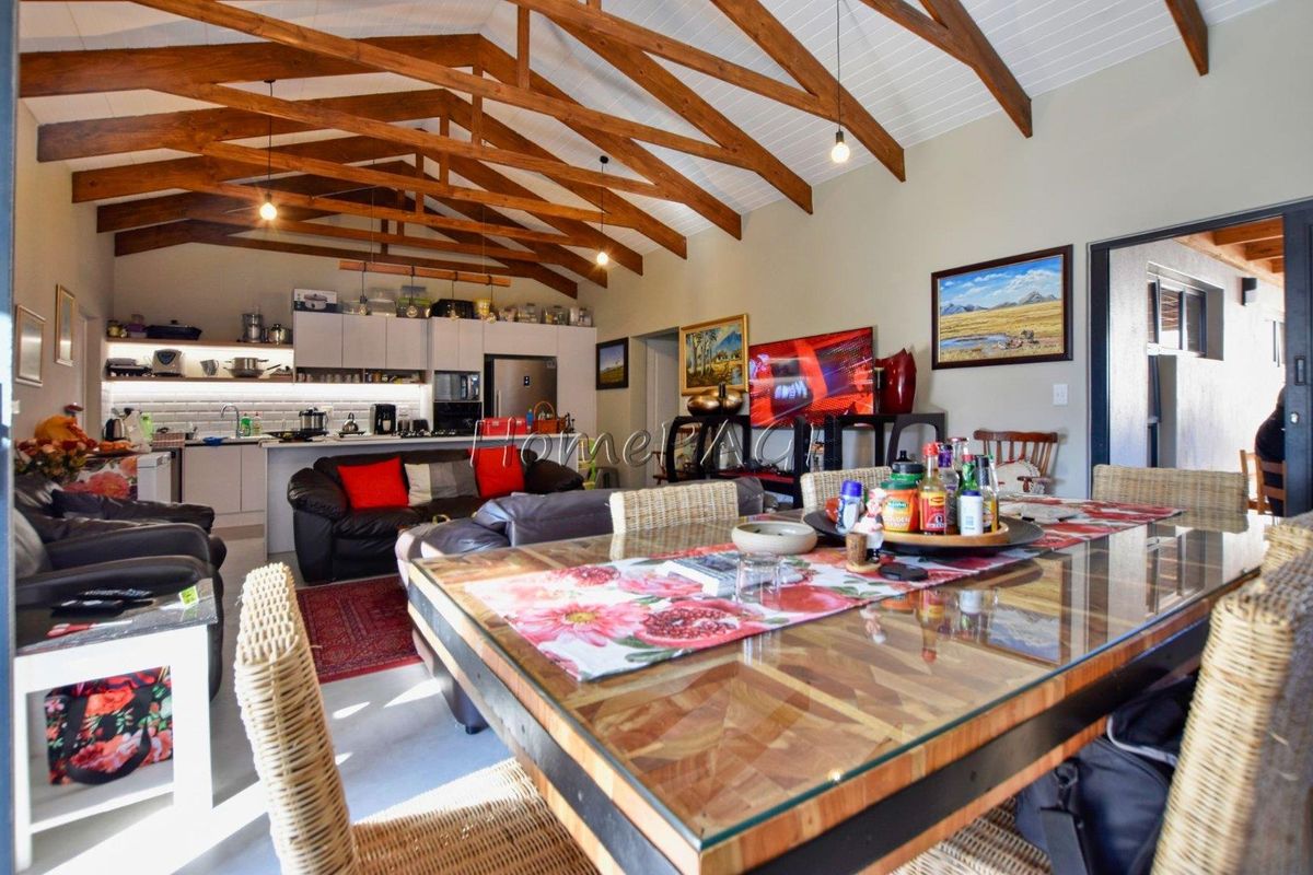 Ext 15, Swakopmund:  3 Bedr Townhouse in popular Dunescape is for Sale - Photo 5