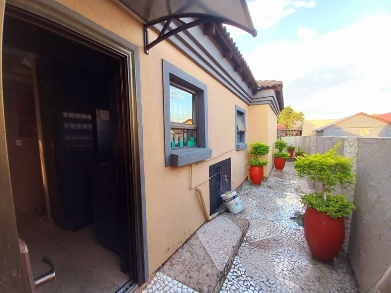 Three bedrooms house for sale in Danville - Photo 5