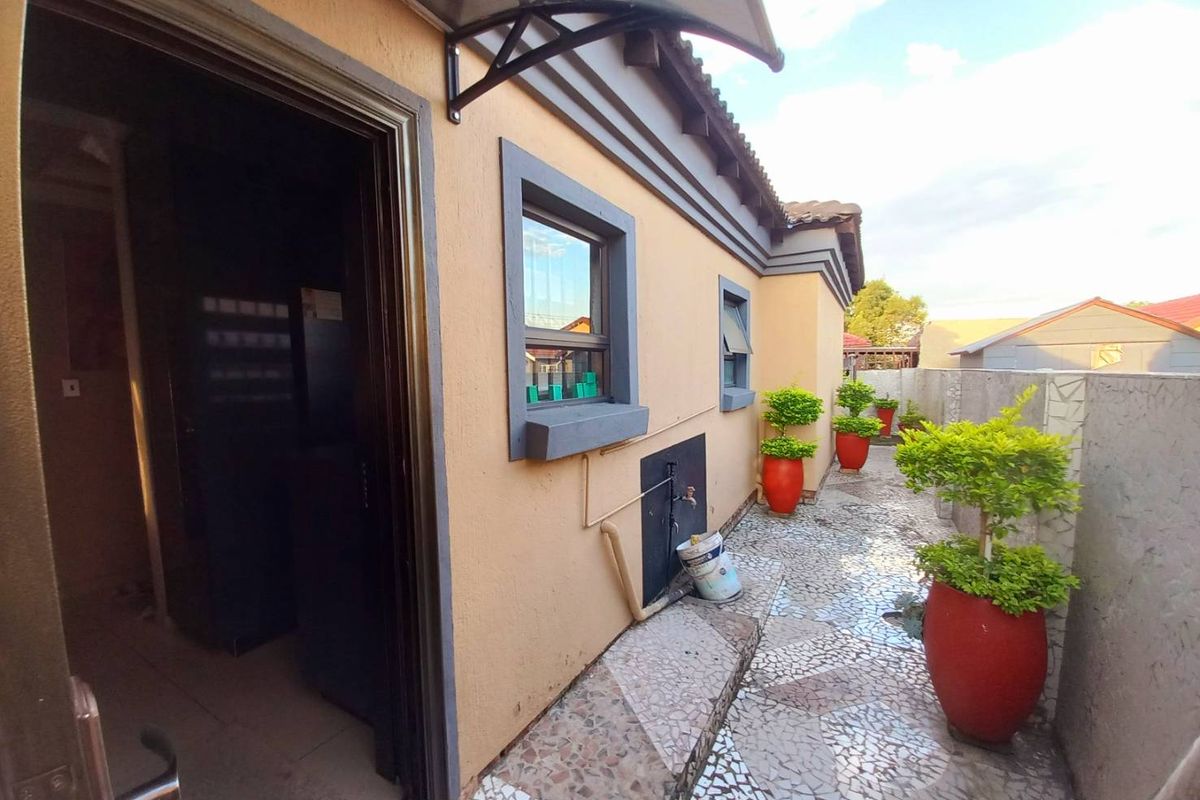 Three bedrooms house for sale in Danville - Photo 5