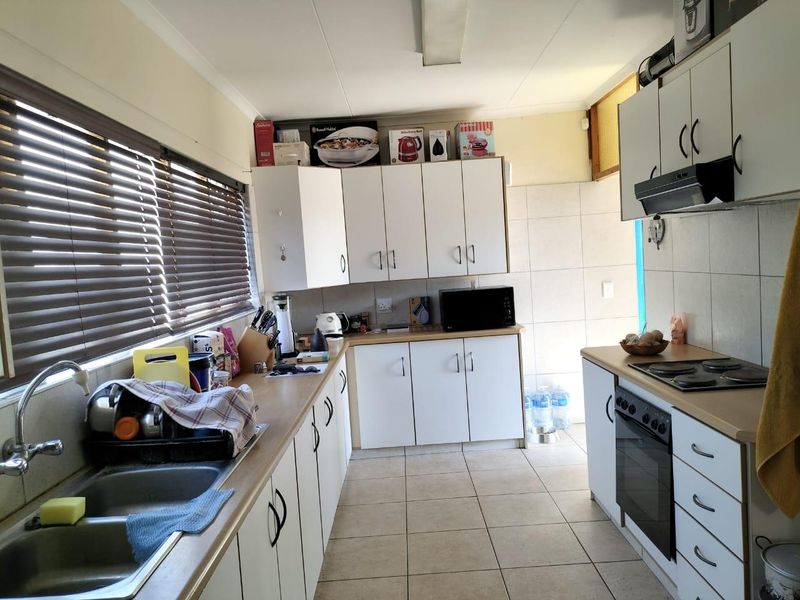 **Prime Location – Just 2 Blocks from the Lagoon in Meersig** - Photo 9