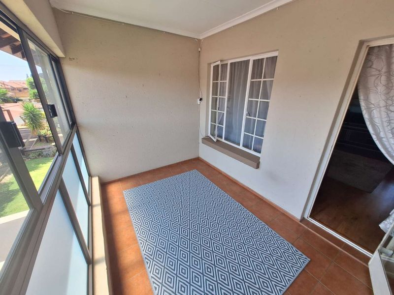 Charming starter apartment - Photo 3