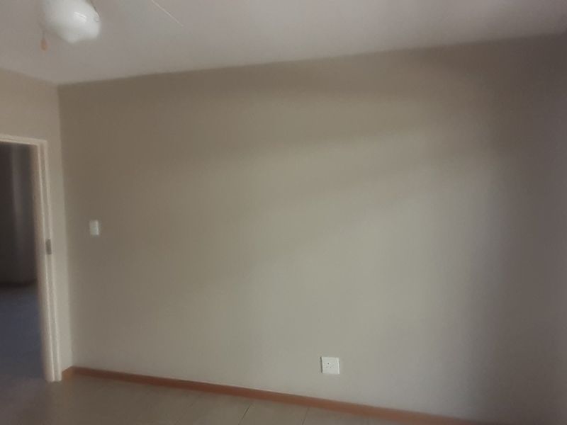 2 Bedroom to rent in Hatfield - Photo 10