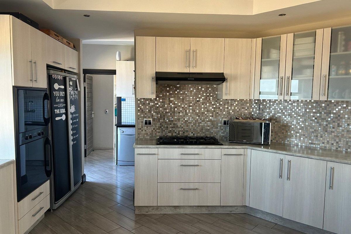 House for Sale at Afrodite Beach - Photo 5