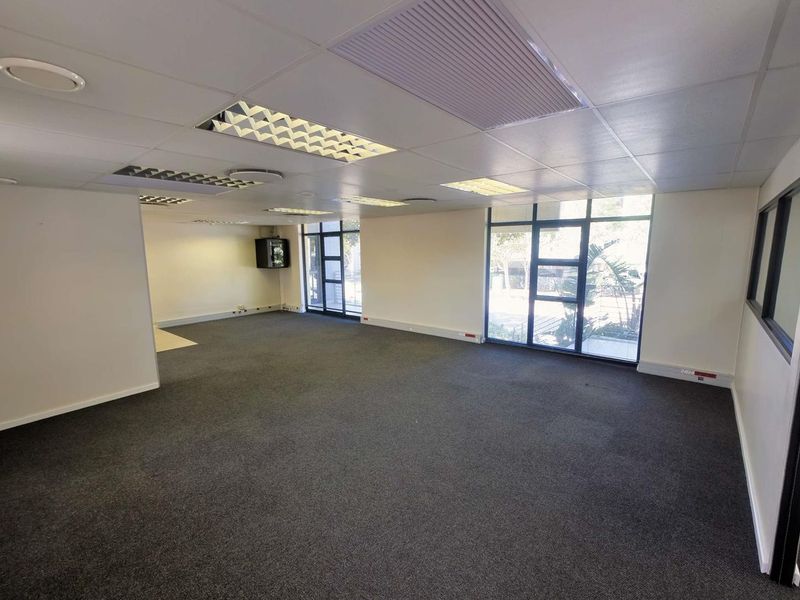 Ground Floor Office with Dual Access | The Quays, Century City - Photo 3