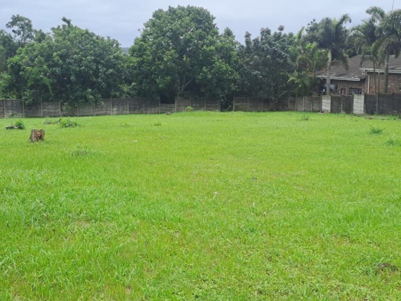 This vacant land offers an excellent opportunity for buyers looking to build a home, develop an investment property, or secure land for future use. - Photo 8