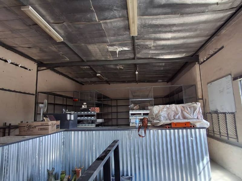 Prime Industrial Plot for Sale: Exceptional Features and Strategic Location - Photo 5