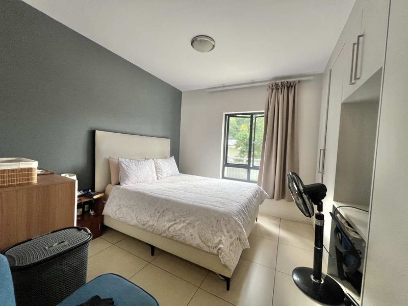 Modern 2-bedroom, 2-bathroom ground floor apartment for sale in Rivonia / Edenburg - Photo 8